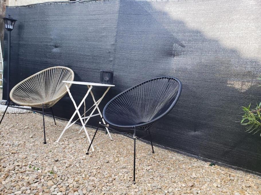 Bulles Etoilees Appartement Avec Jacuzzi Prive Montrevel-en-Bresse Dış mekan fotoğraf